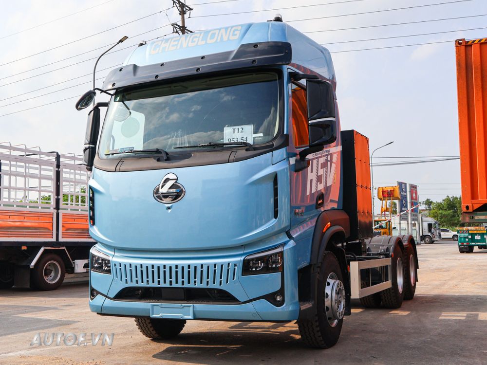 Đầu Kéo Điện Chenglong H5V 400KW